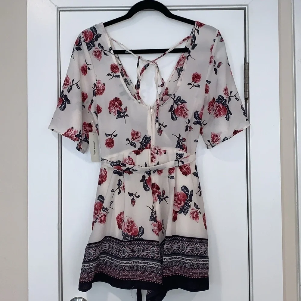 NWT Trixxi Faux Wrap Floral Romper M